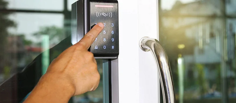 Digital Lock Service in Downtown Mississauga, ON